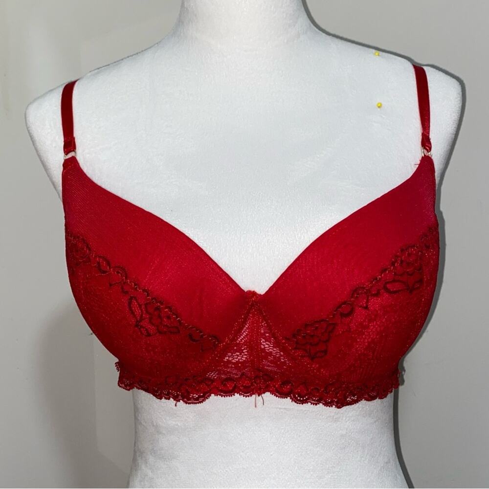 Jessica Simpson Red Lace Trim Full-Coverage Bra with Underwire Size 38C